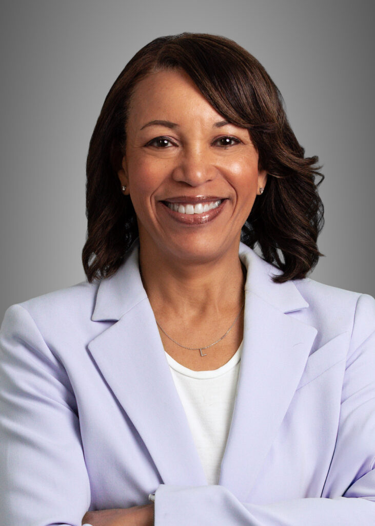 LisaEDavis_Headshot4